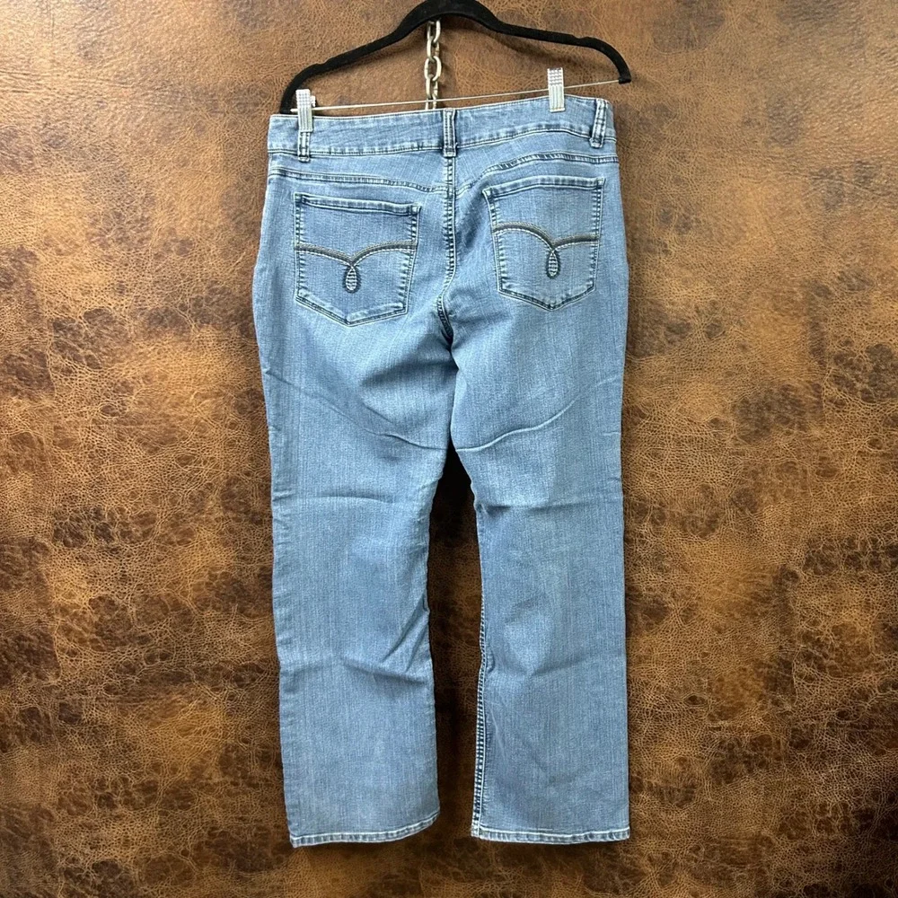 Riders by Lee 16P Mid Rise Straight Leg No Heel Drag Women's Blue Denim Jean‎